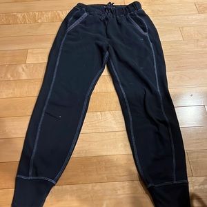 navy blue abecrombie & fitch fleece joggers